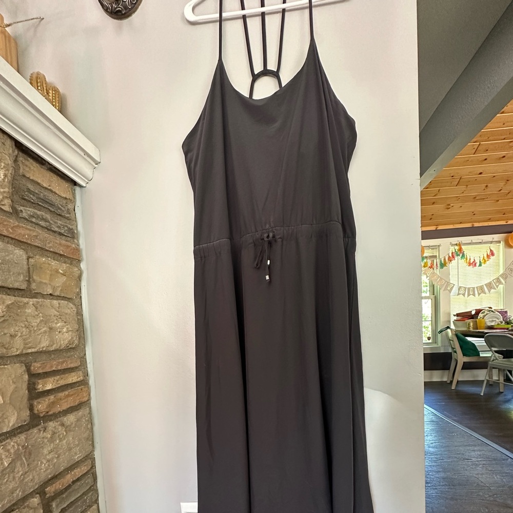 Athleta Size 16 / XL Stretch Dress - Black, Hi Low